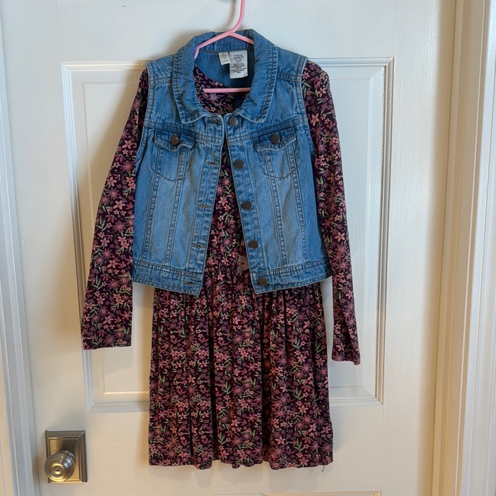 Girls dress with denim vest size M 7/8